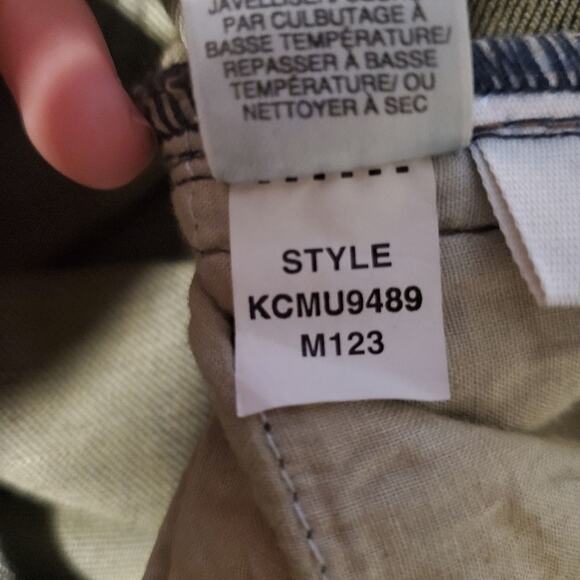 Dkny size 6 womens soho jeans slightly distressed - Picture 13 of 13